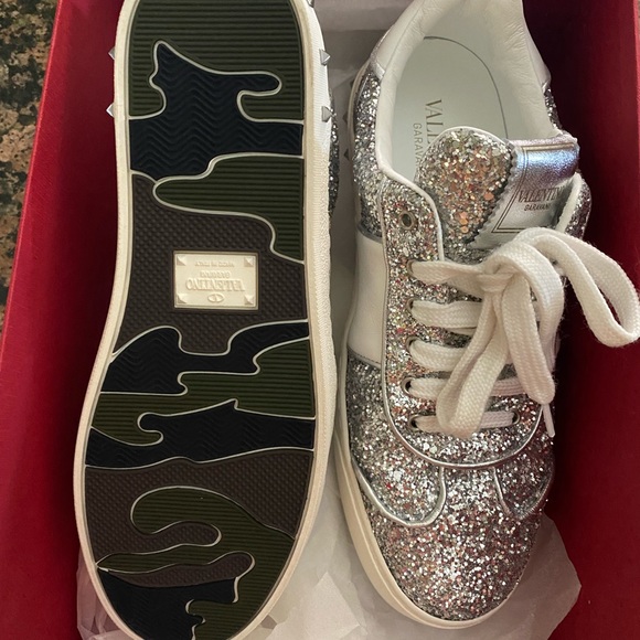 Valentino Garavani glitter sneakers 👟 - Picture 4 of 5